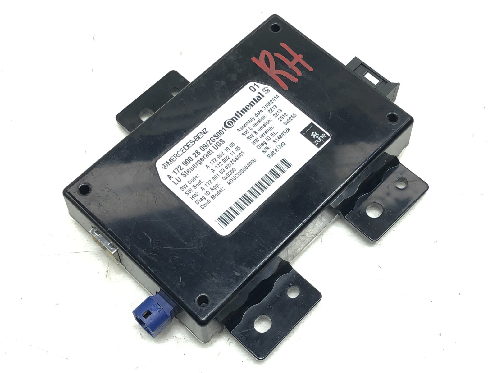 2014-2019 MERCEDES E-CLASS E63 COMMUNICATION CONTROL MODULE OEM.