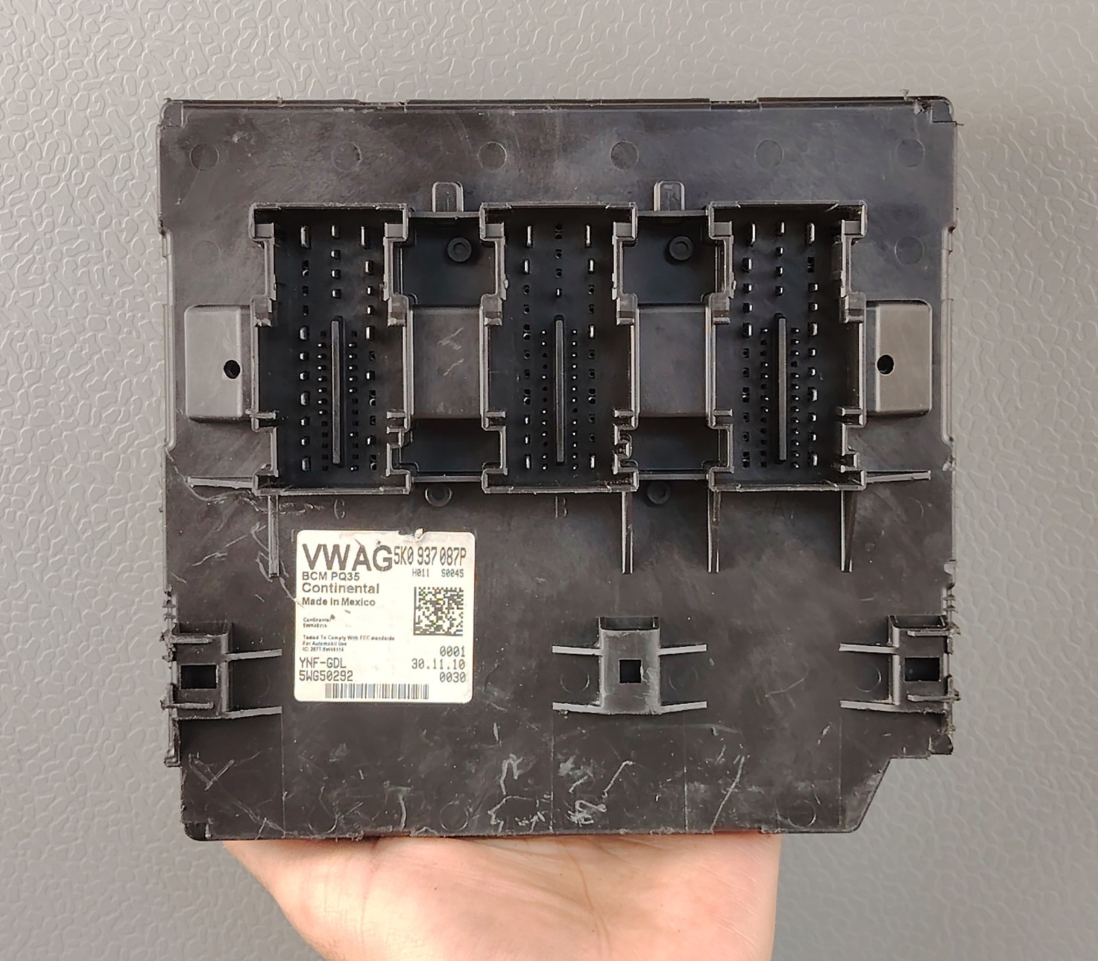 VW BCM FUSE BOX 5K0937087P 5K0-937-087-P 5WK50292B SHARAN 7N1 7N2 1.4 TSI 2015