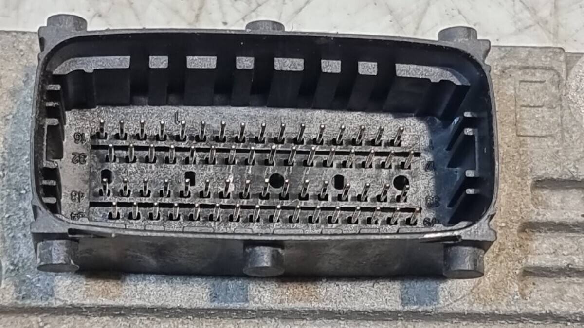 Fiat Punto Engine Control Unit ECU 1.4 Petrol 2012 MK3 Facelift 199 OEM 51891838