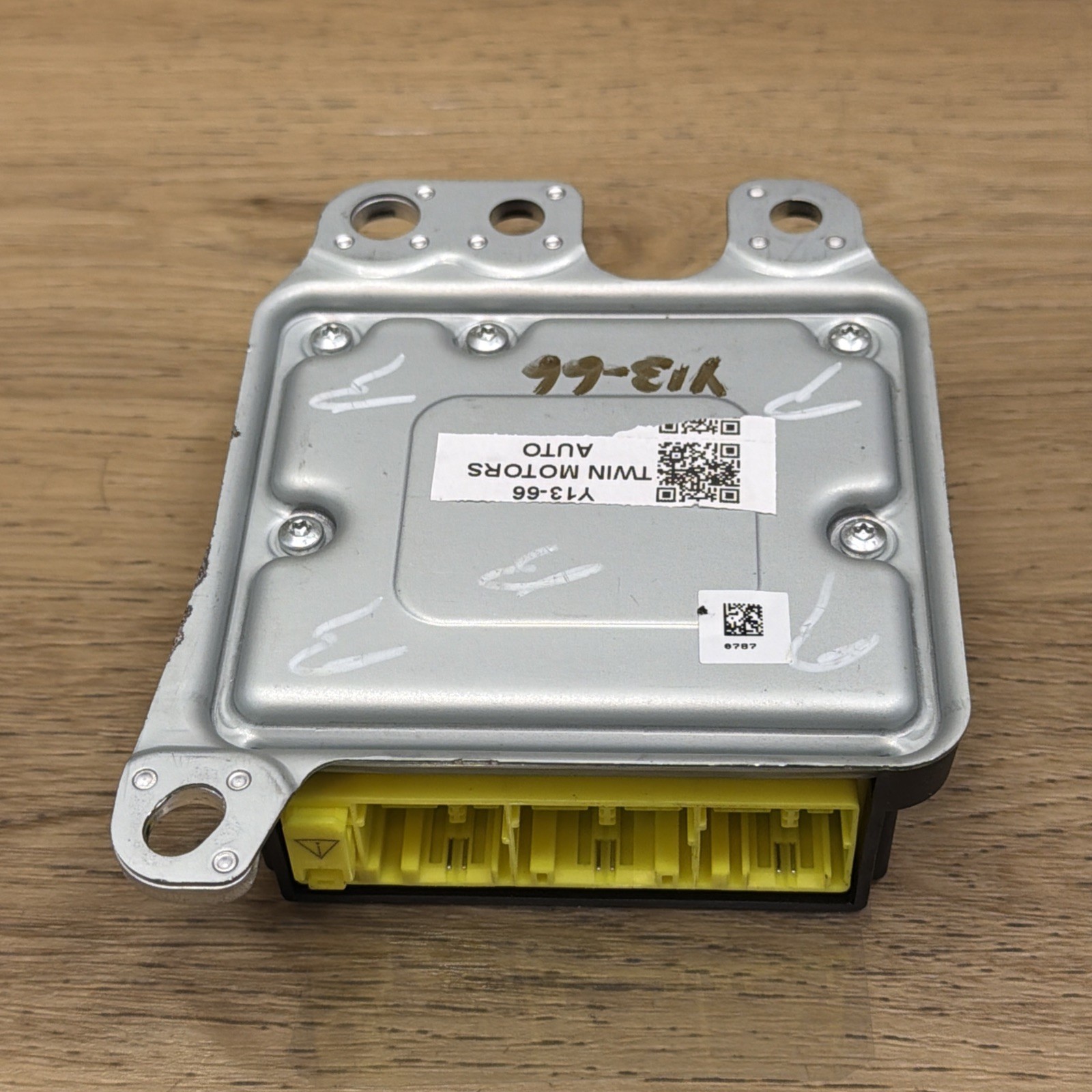 🟢🟢2014-2019 Infiniti Q50 98820 6HE0A CLEAR CONTROL MODULE SRS🟢🟢