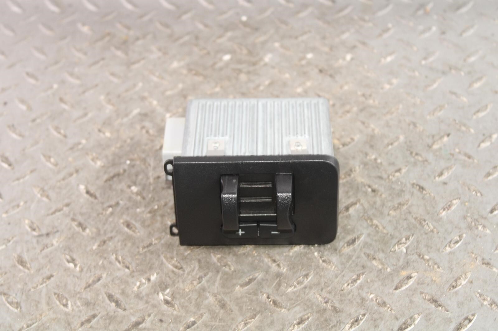 11-14 F250 Dashboard Towing Tow Control Trailer Brake Control Switch Factory OEM