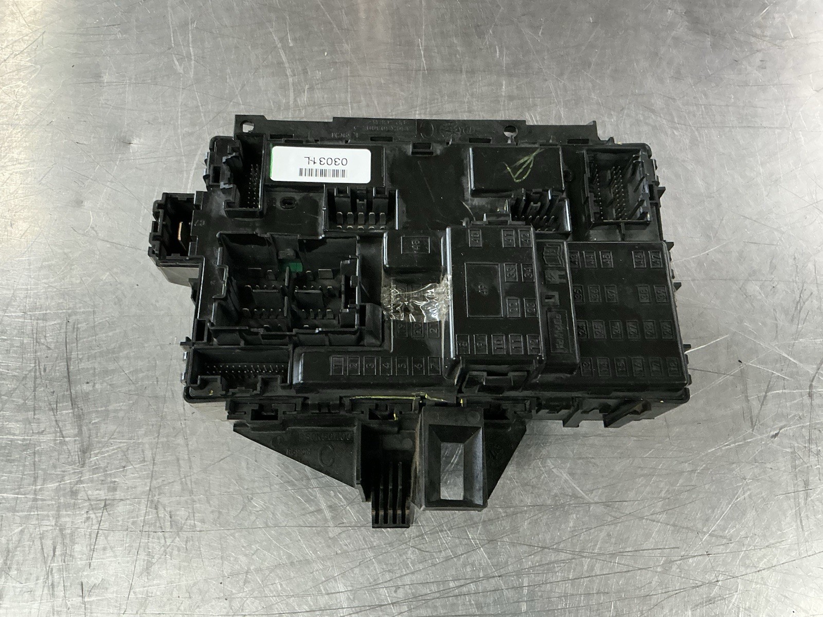 2011 2012 Ford F150 Cabin Fuse Junction Box BCM Body Control Module OEM #310