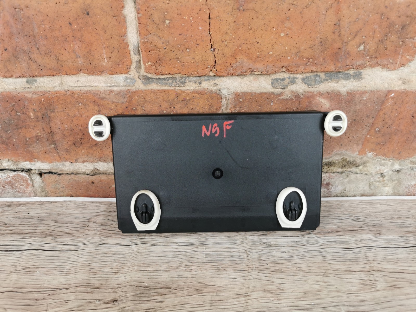 2003 MERCEDES BENZ E CLASS N/S/F FRONT LEFT DOOR CONTROL MODULE 2118201585