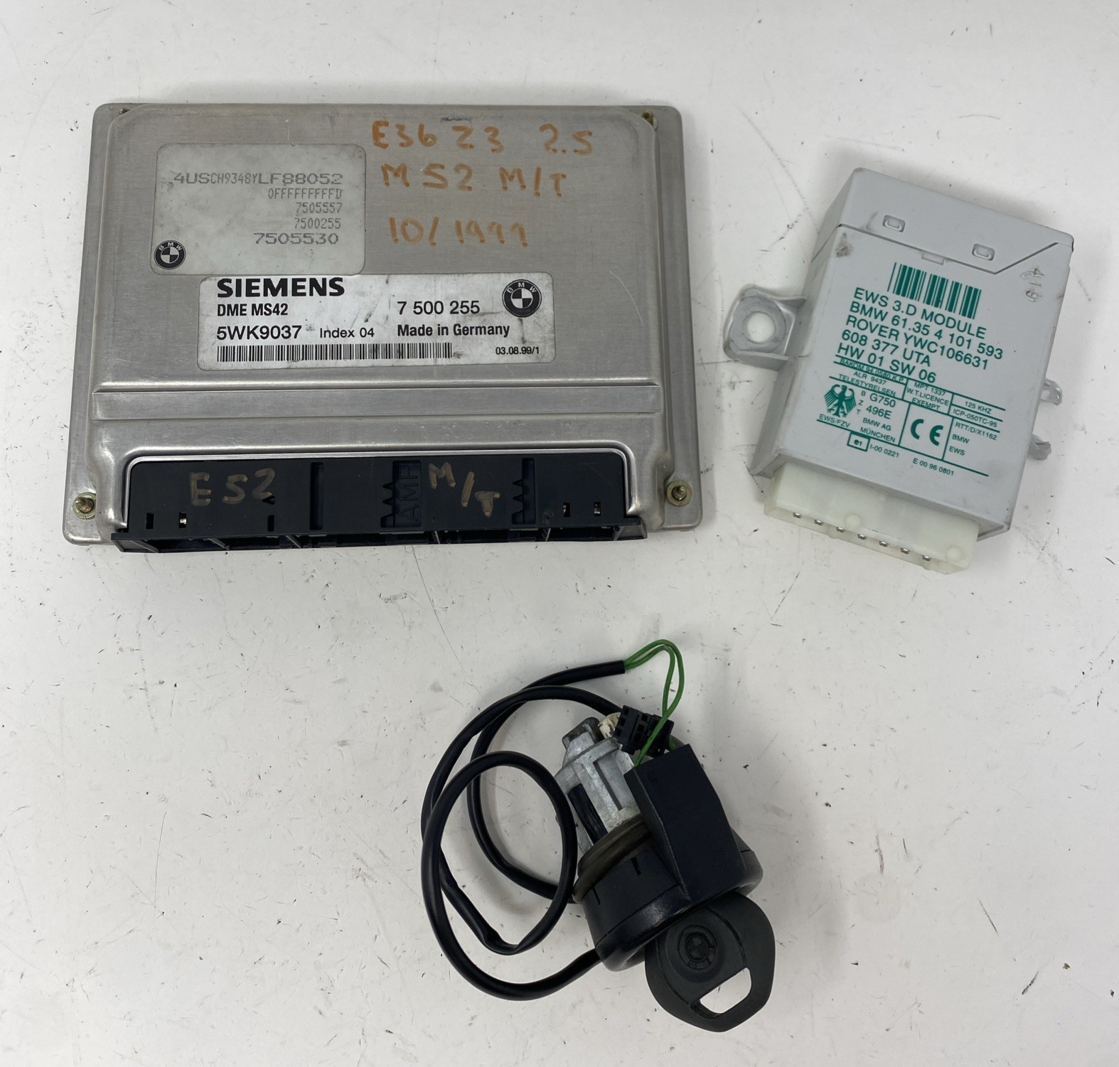BMW E36 Z3 M52 M/T 2.5L ECU DME EWS IMMOBILIZATION IGNITION KEY 7500255