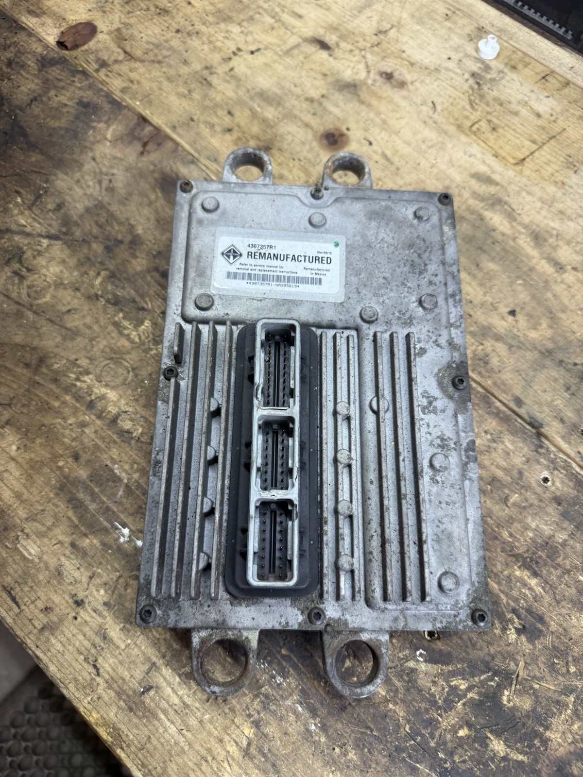 05 FORD F250 F350 6.0L POWERSTROKE FICM FUEL INJECTOR CONTROL MODULE 4307357R1