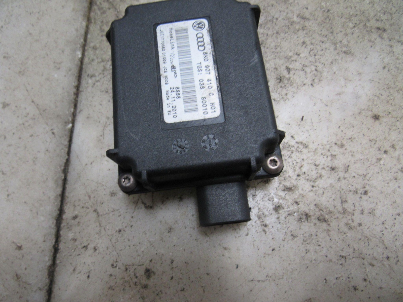 2009-2012 AUDI Q5 Driver Assist Garage Door Opener Module 8k0907410c