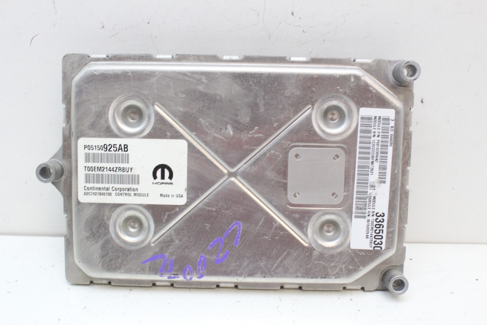 Engine ECM Control Module 3.6L Fits 15 JEEP CHEROKEE 200 P68102894AD 68102894AD