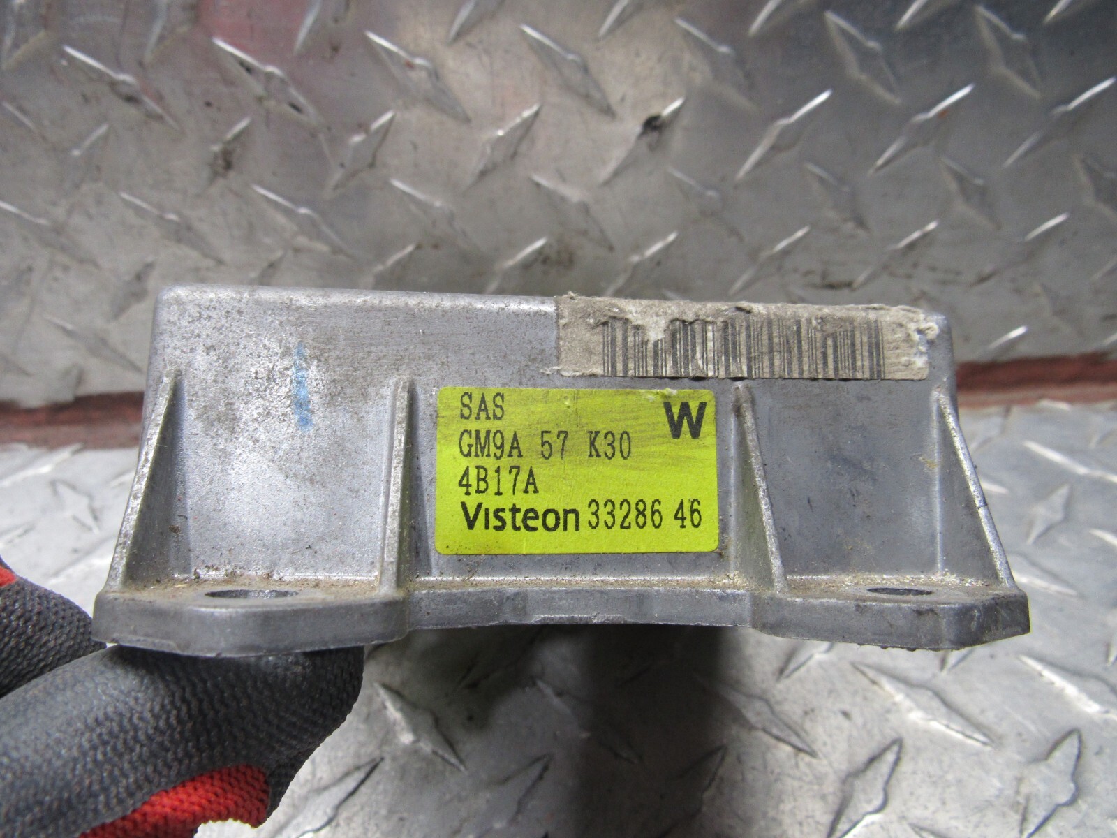 2003 2004 MAZDA 6 CONTROL MODULE VISTEON 33286 46 GM9A 57 K30 4B17A