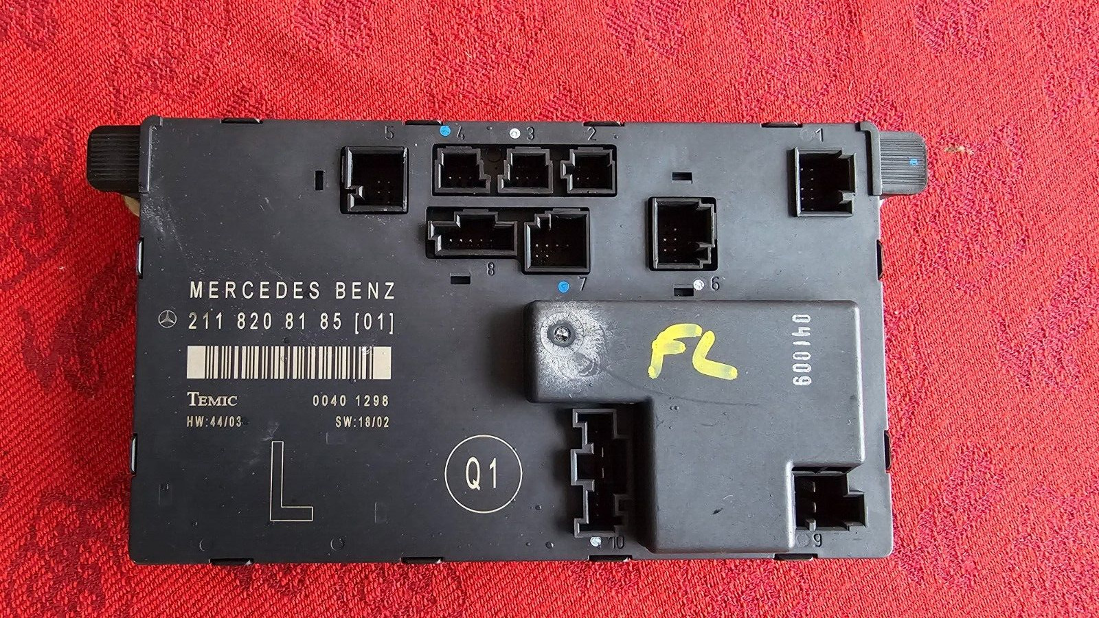 Mercedes E Class W211 E Class Front Left NSF Door Control Module 2118208185