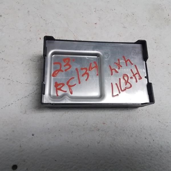 Chassis ECM Transfer Case Classic Style Fits 16-20 DODGE 1500 PICKUP 963677