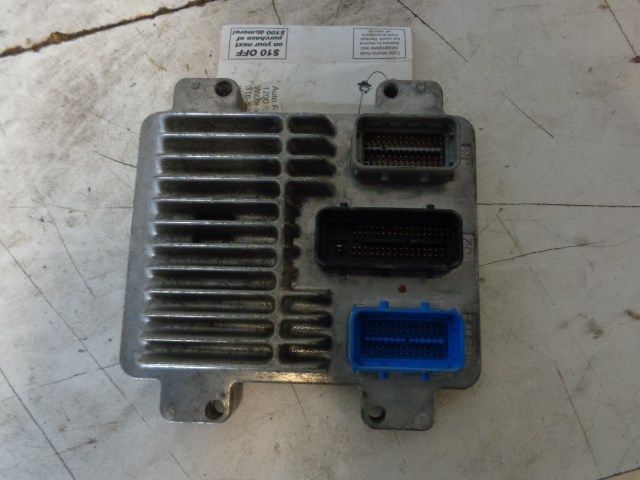 Engine ECM Electronic Control Module VIN Z 4th Digit 3.5L Fits 04 MALIBU 77114