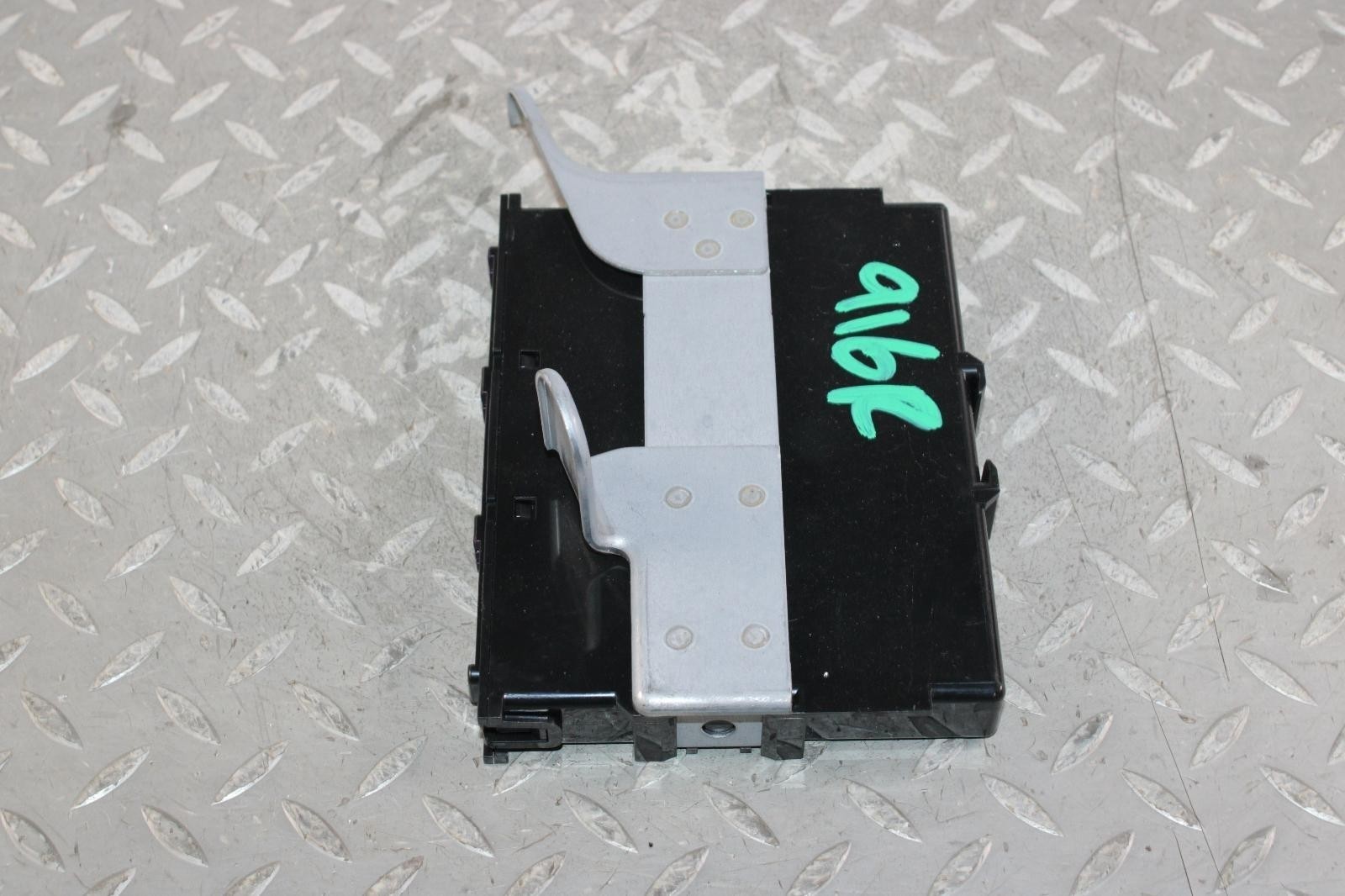 20-23 TACOMA Theft Locking Keyless Ignition Smart Key Control Module BCU BCM OEM