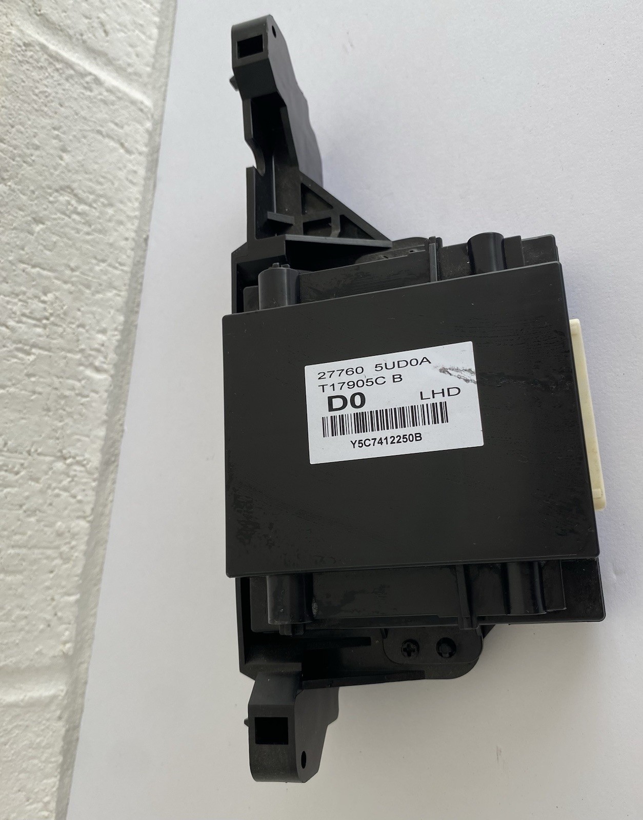 2018-2019 Nissan Sentra SV Temperature AC Amplifier Control Module 27760-5UD0A