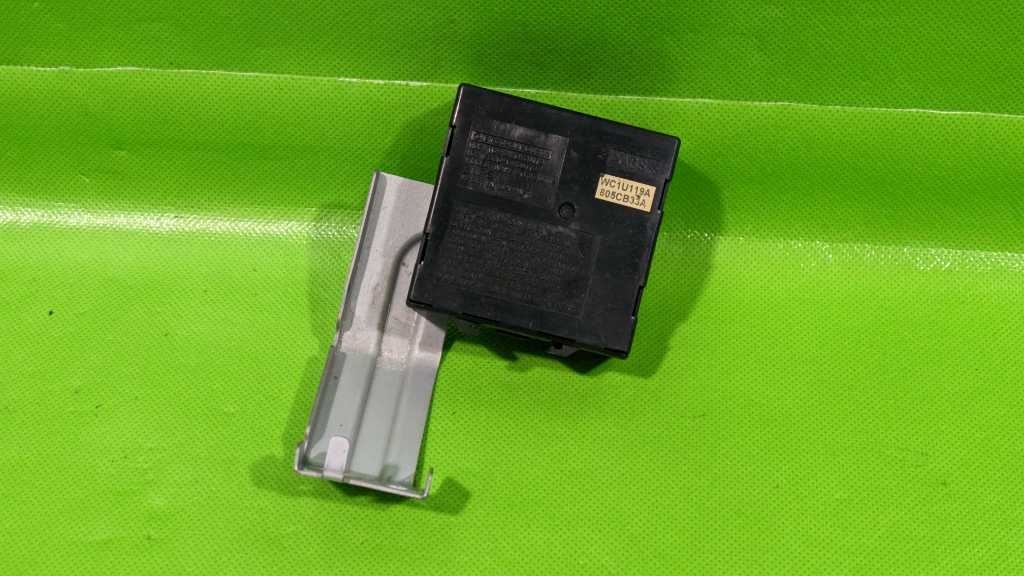 08 09 10 INFINITI M35 ABS ANTI LOCK BRAKE SYSTEM ASSEMBLY MODULE OEM 4717-24