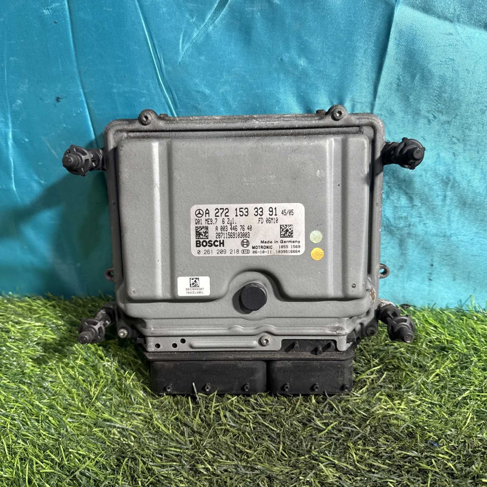 2006-2010 Mercedes-Benz Engine Control Computer Module Unit OEM A 272 153 33 91
