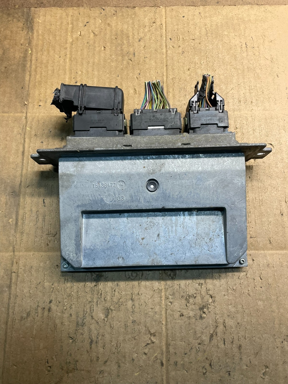 2011 2012 Ford Van E350 6.8L Engine Control Module Unit ECU y7354 DG