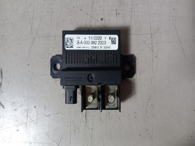 2013 Mercedes-Benz E220 CDI Avantgarde ECU OEM A0009822023