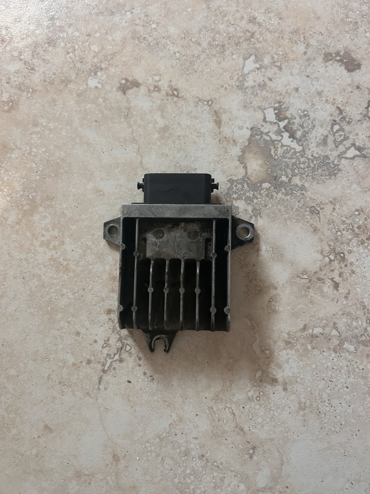 2010-2011 Mazda 3 2.0L TCM TCU Transmission Control module LF8M 18 9E1H OEM