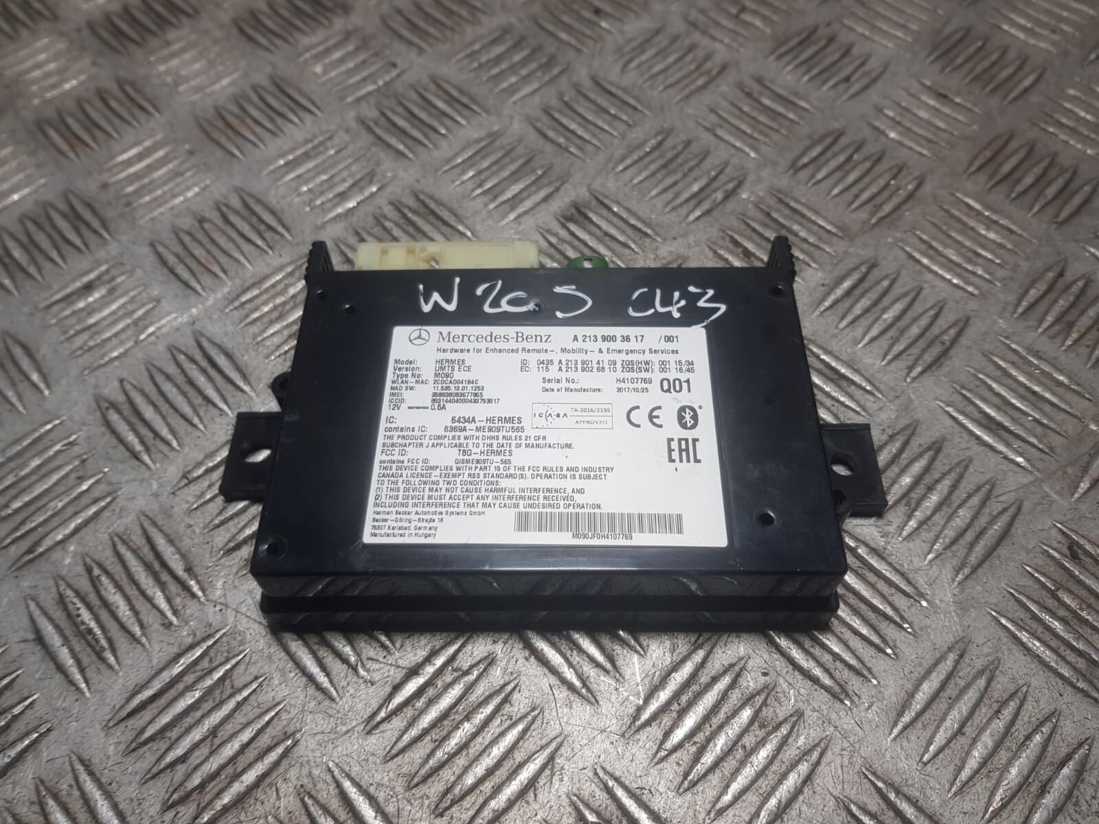 MERCEDES W205 BLUETOOTH CONTROL MODULE A2139003617 SEE DESCRIPTION