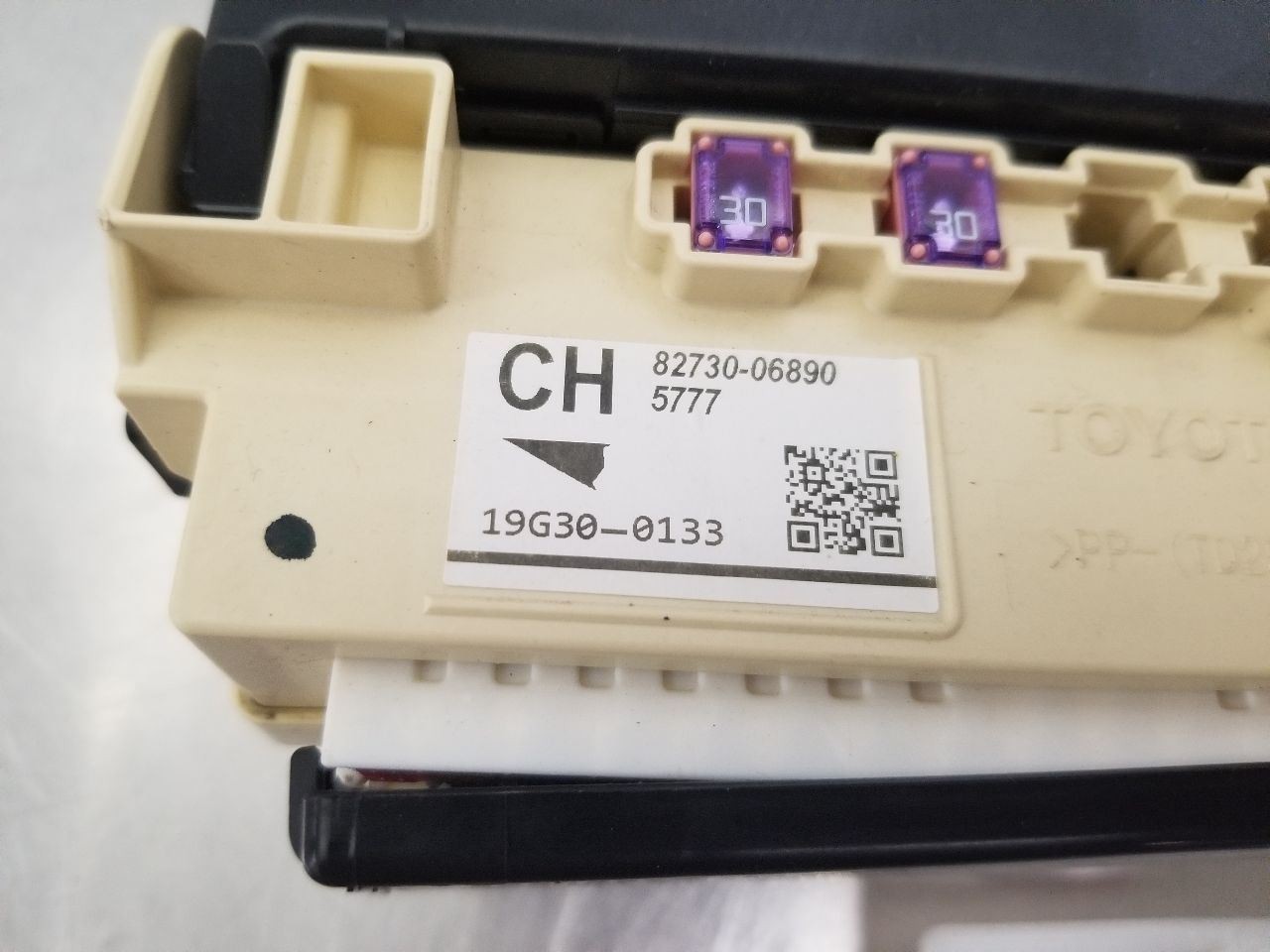 19 TOYOTA CAMRY SE MULTIPLEX NETWORK CONTROL MODULE 8922106400