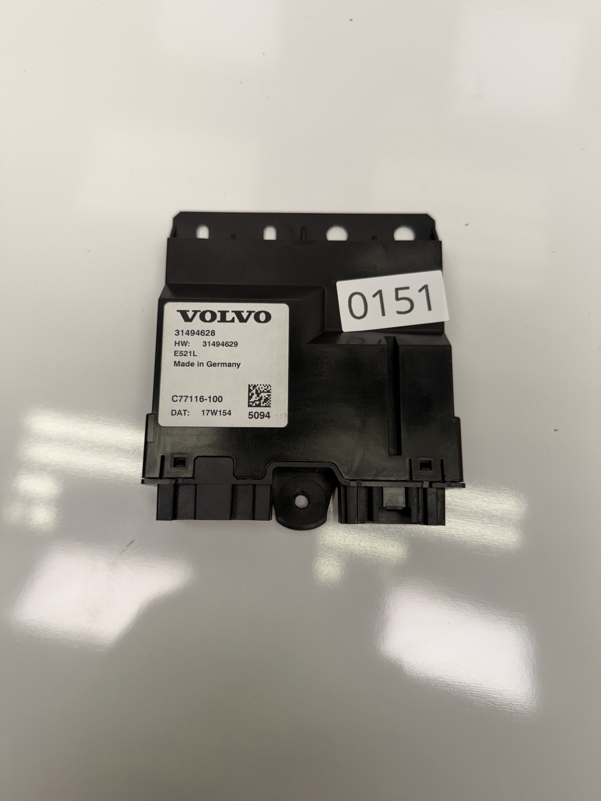 2016 – 2021 Volvo XC90 Rear Lift Gate Tailgate Control Module 31419670