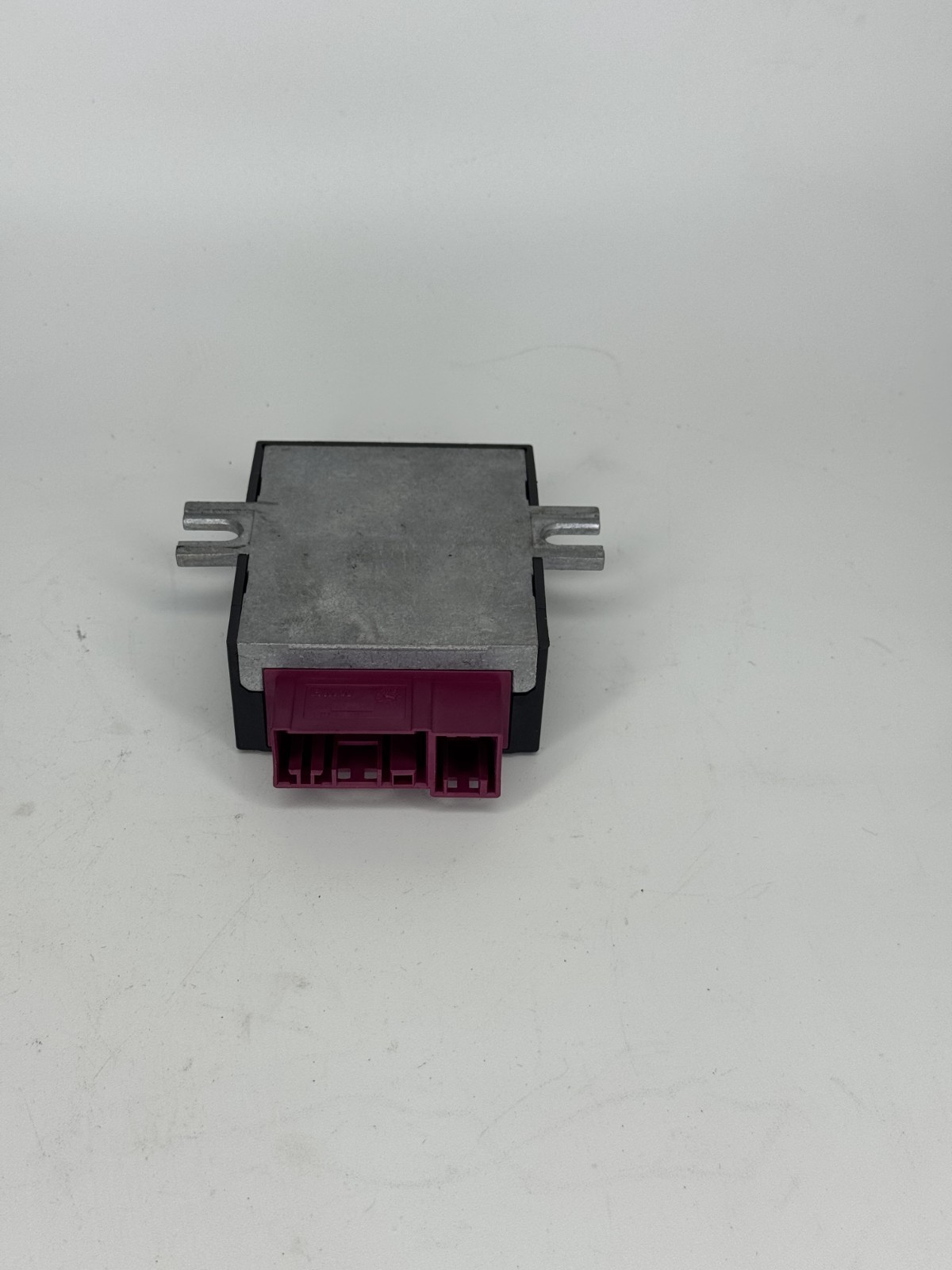 09-17 BMW F01 F02 F10 F11 F07 F04 F25 EKPM3 Fuel Pump Module Unit 7301554 OEM