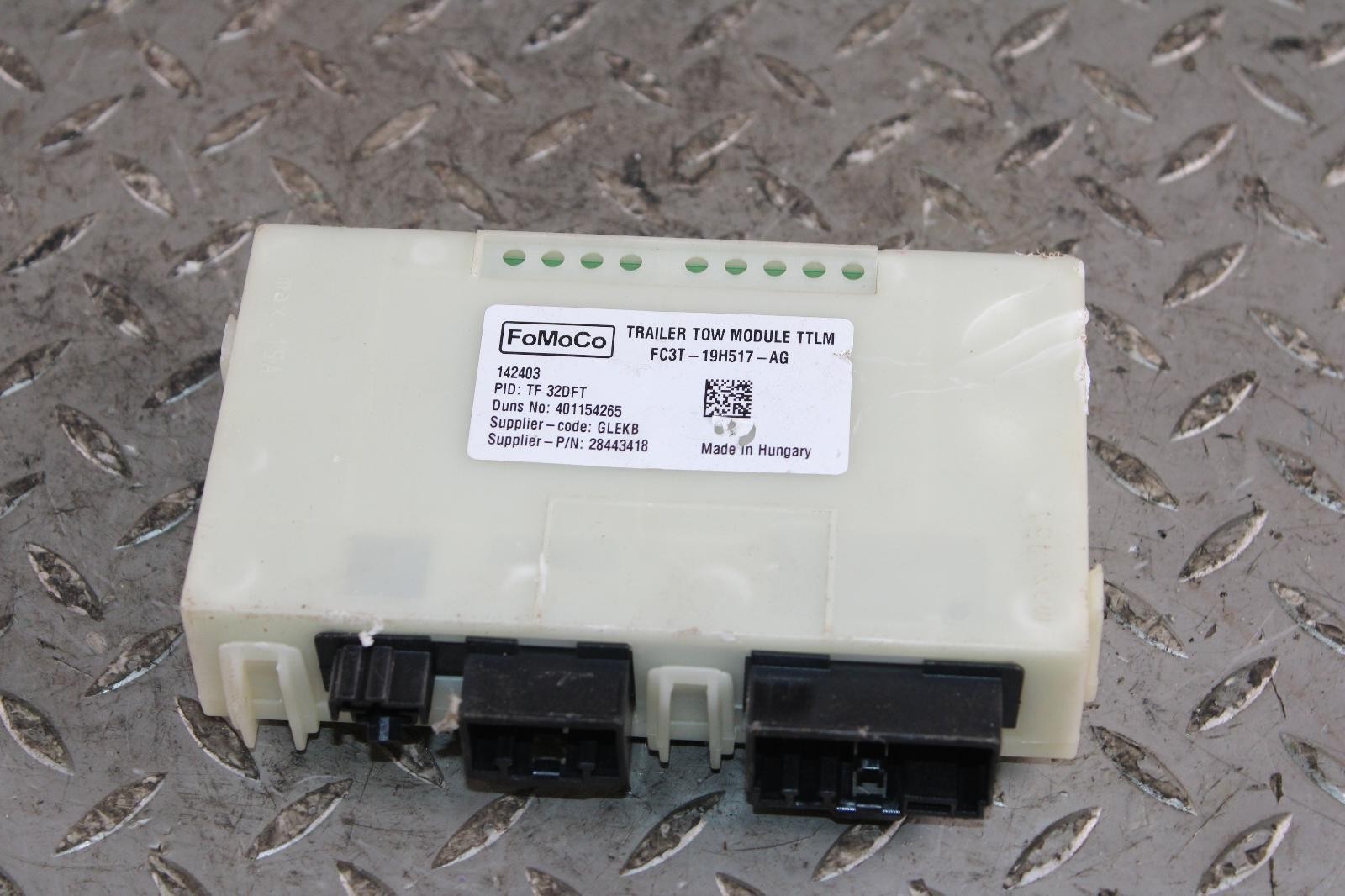 15-16 F350 Electronic Trailer Towing Tow Control Module Computer Unit OE Factory