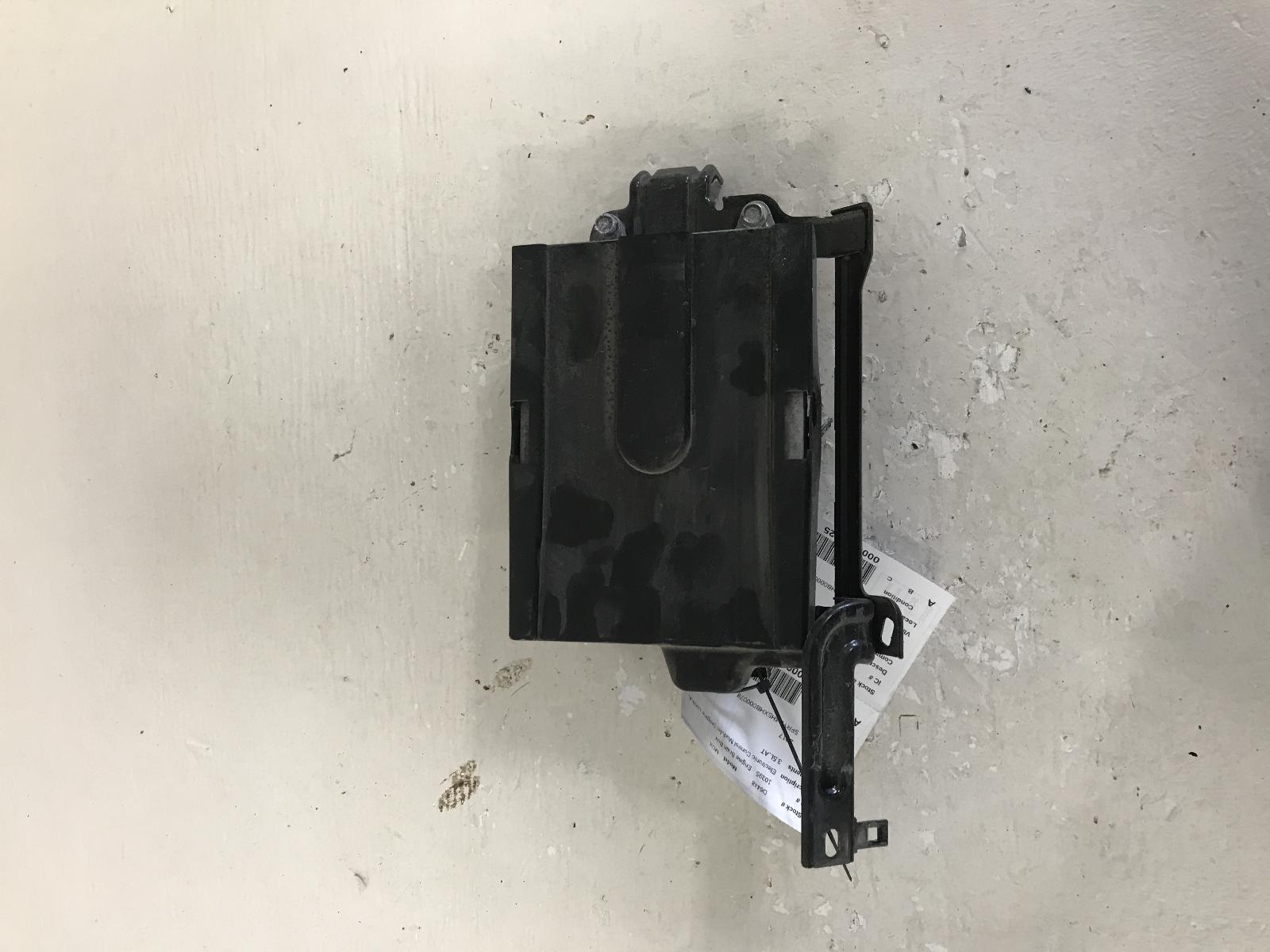 Used Engine Control Module (ECM) fits: 2017 Acura Mdx Electronic Control Module
