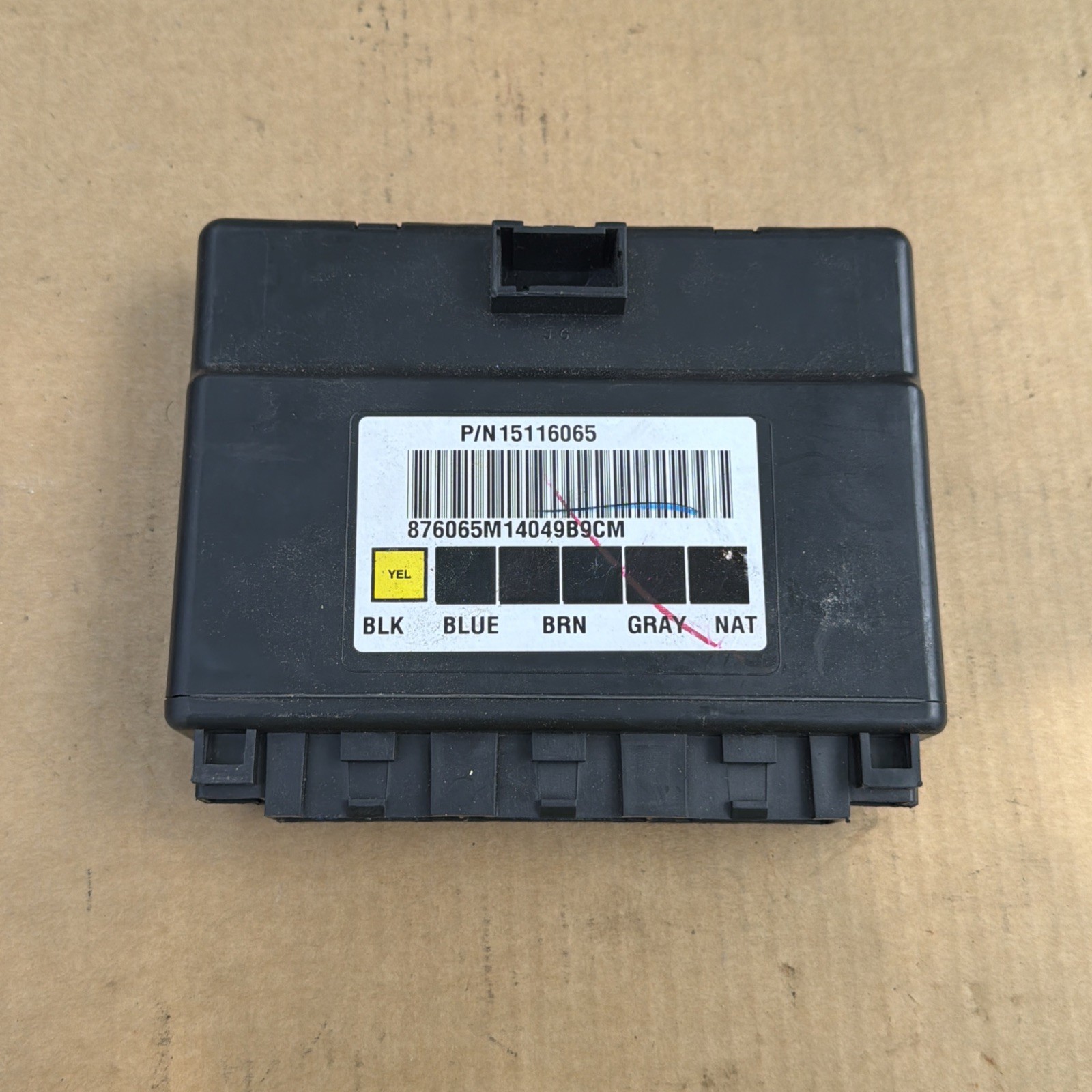 2003-2007 Chevy Silverado 1500 2500 GM Body Control Module BCM BCU OEM 15116065