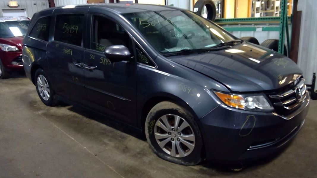 Chassis ECM Theft-locking Power Control Unit EX Fits 14-17 ODYSSEY 4166465