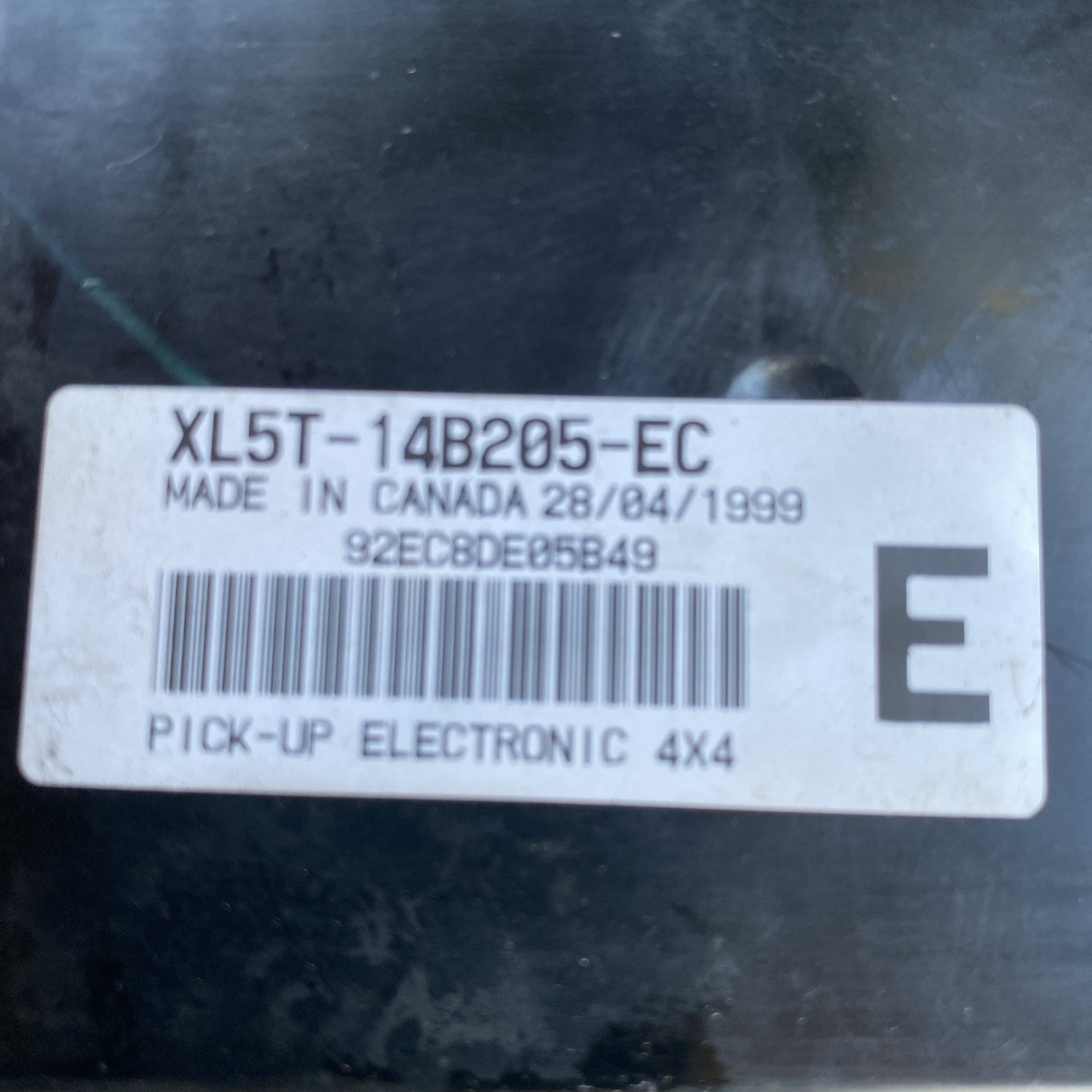 Ford GEM Module. Removed From A 1999 Ford Ranger 4×4 3.0L