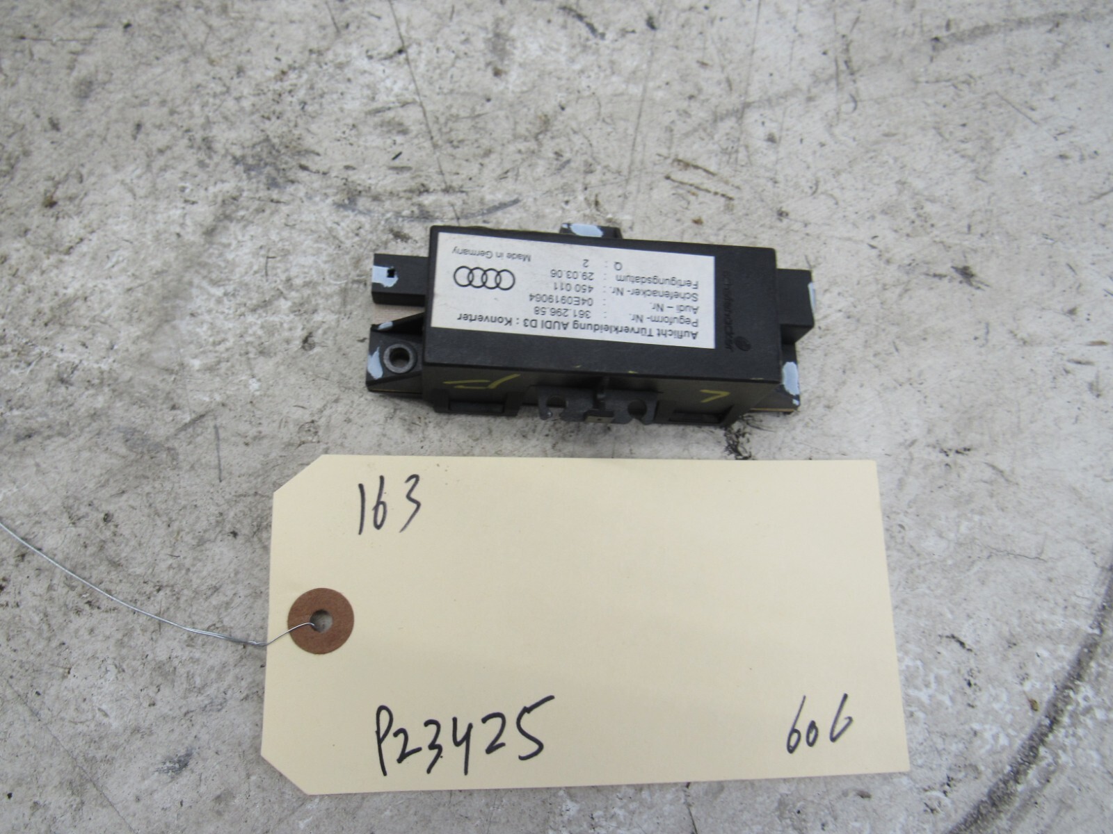 Door Control Module A8 2004 2010 Left Driver Front Interior Light Computer ECM