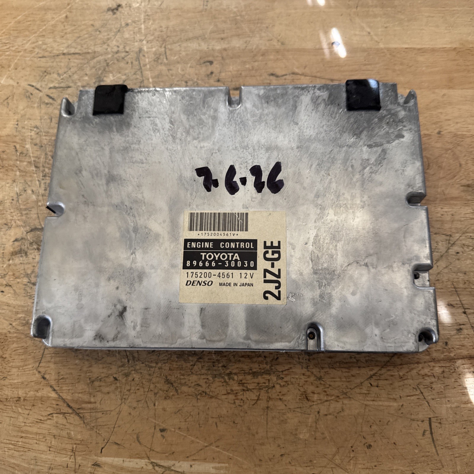 Engine ECM Control Module Fits 2000 00 LEXUS GS300 89666-30030 8966630030