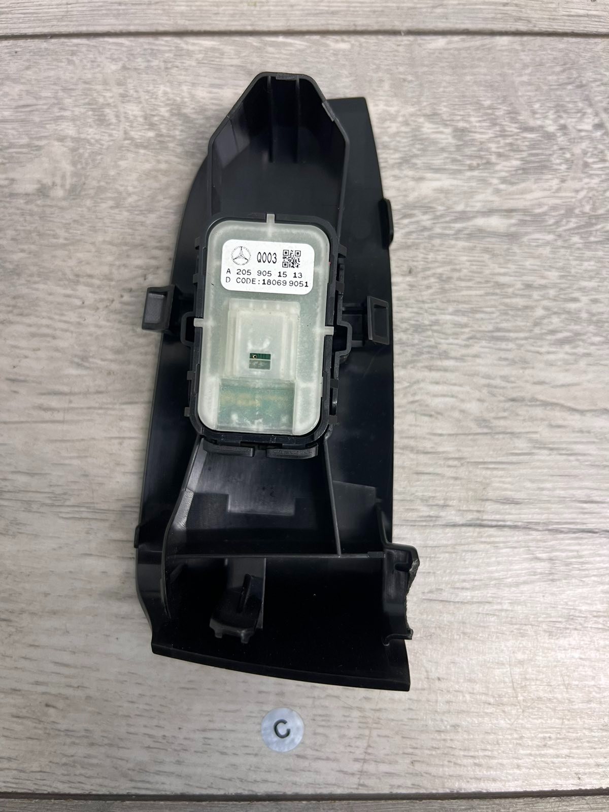 LEFT FRONT DOOR WINDOW SWITCH A2059051513 FOR MERCEDES-BENZ W205 C-CLASS TESTED