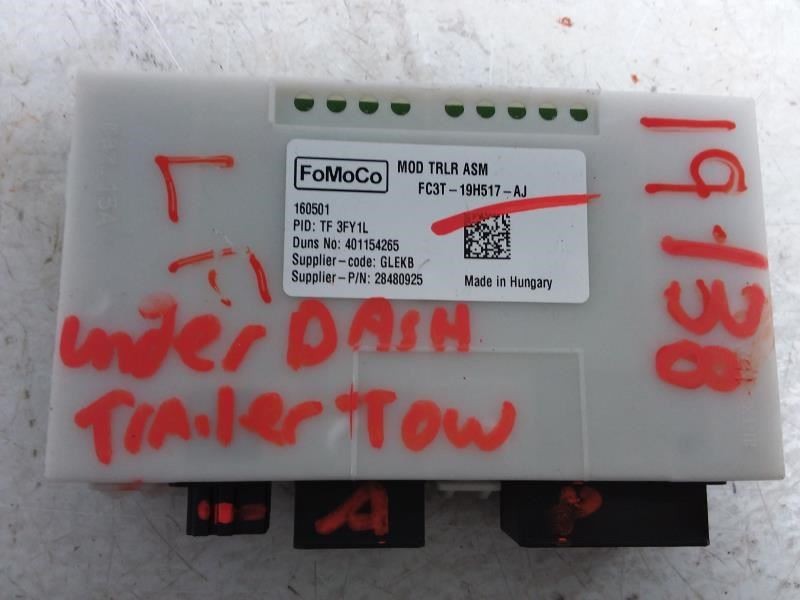 TRAILER TOW CONTROL ID FC3A-12B565-AA 15-16 FORD F250SD F350 ID # FC3T19H517AJ