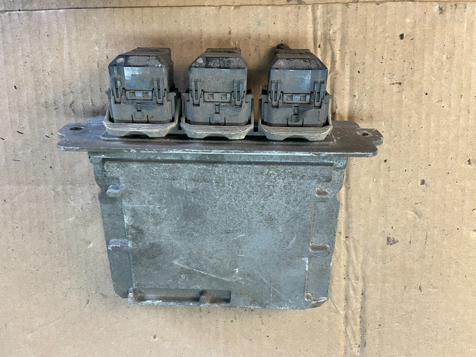 2005 Ford Escape Engine Control Unit ECU ECM Computer Module OEM AC5376 DG