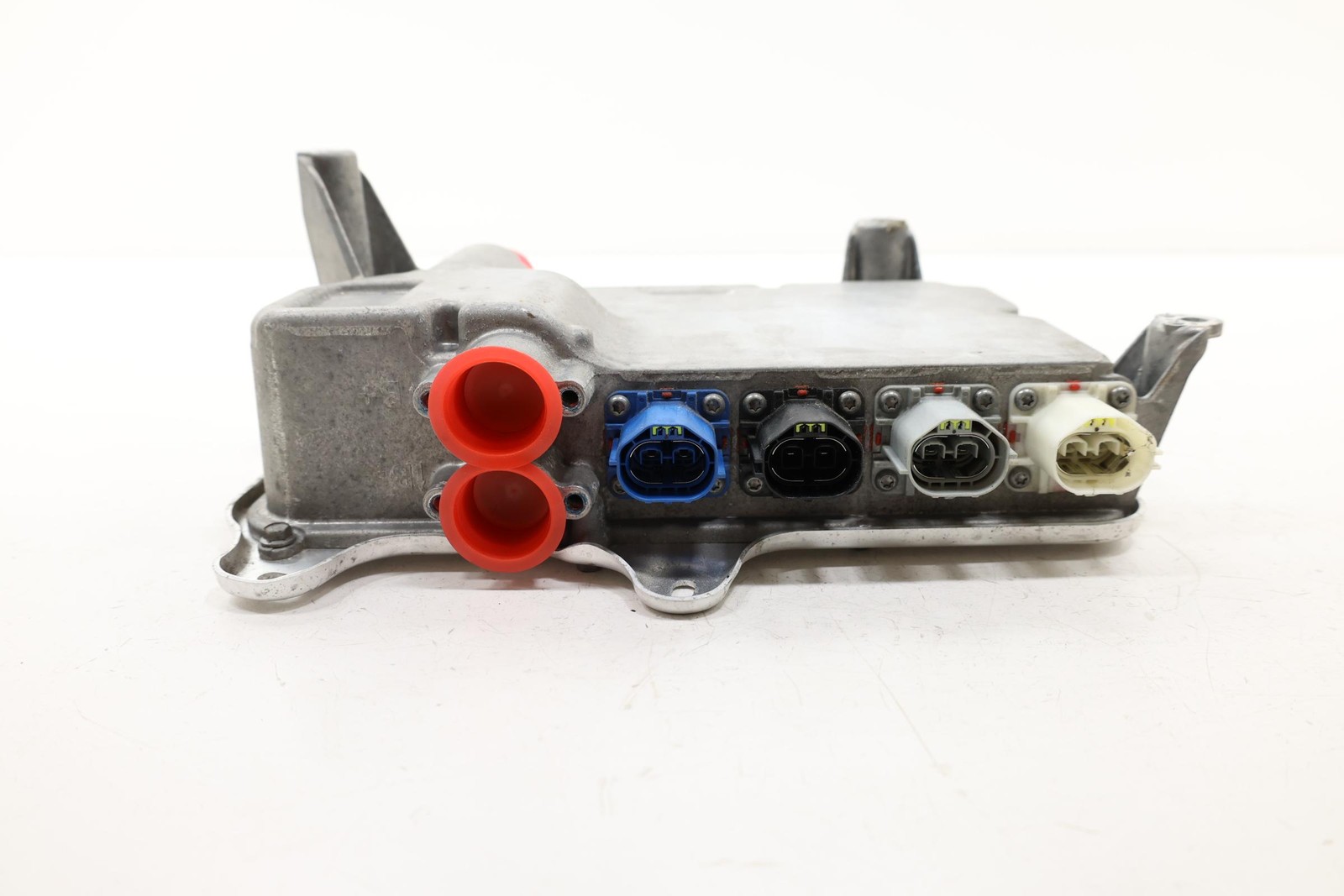 2016 – 2020 TESLA MODEL X FUSE RELAY POWER DISTRIBUTION MODULE OEM 104967800H