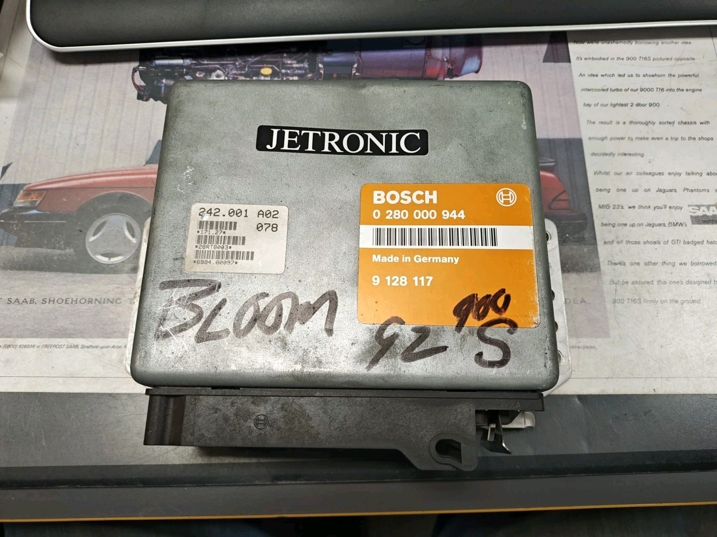 Used Saab 900 Non-Turbo Bosch JETRONIC ECM 028000944 9128117 1992 to 1993