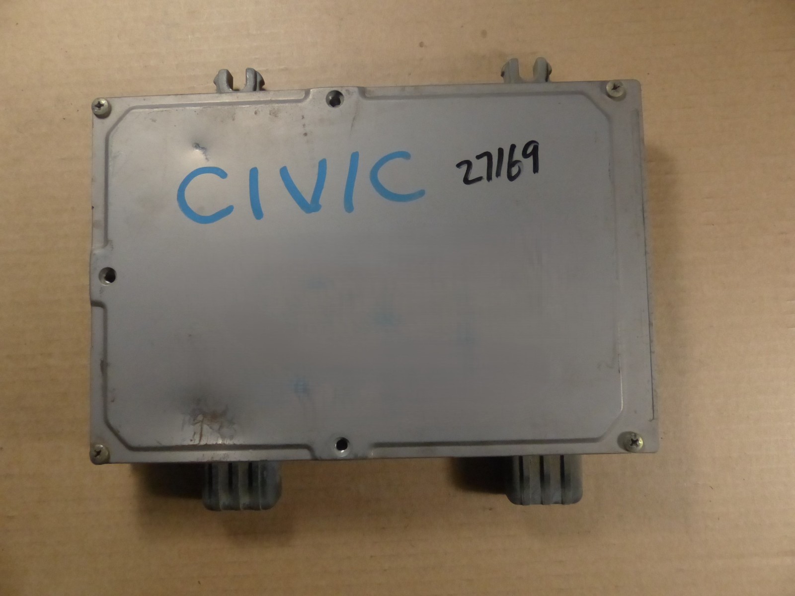 96-97 HONDA CIVIC “DENTED COVER” ECM COMPUTER 37820-P2P-A31