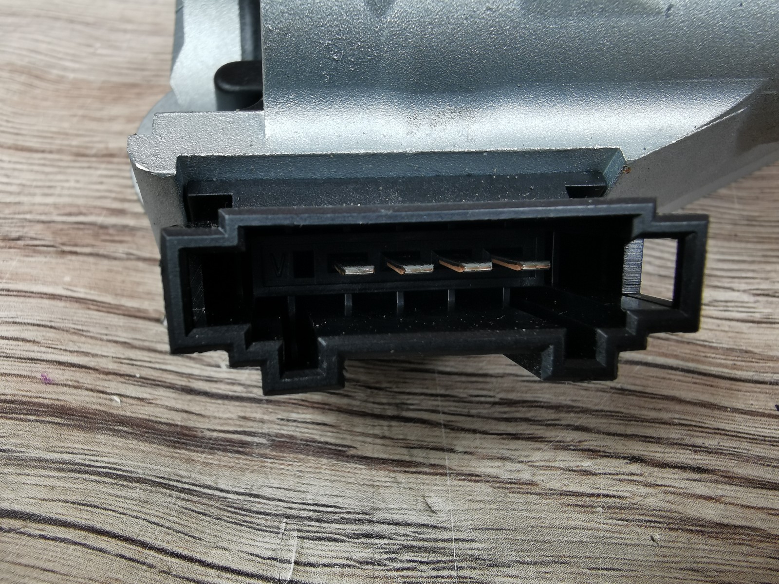 2003 MERCEDES BENZ E CLASS STEERING COLUMN LOCK CONTROL MODULE A2034621130