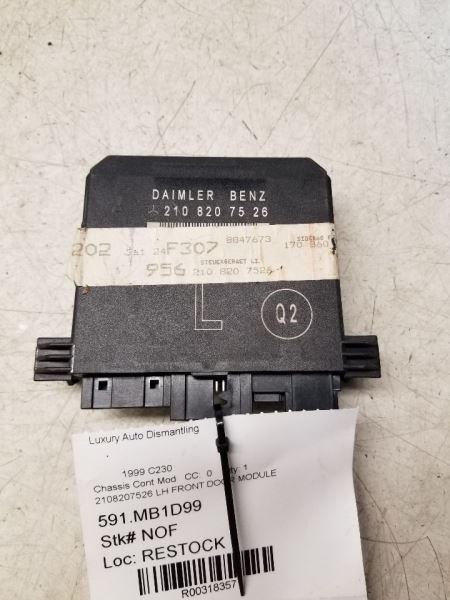 1998 Mercedes-Benz C230 – LH Front Door Module – 2088207526 – R318357