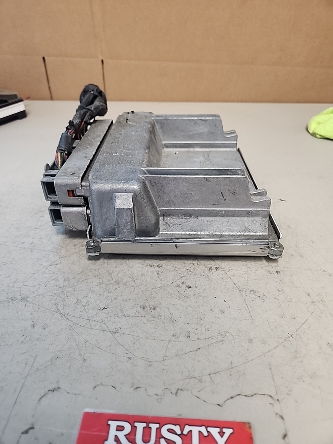 2005 Buick LeSabre ECM Engine Computer Module PCM 12582720 YFAU 12583827