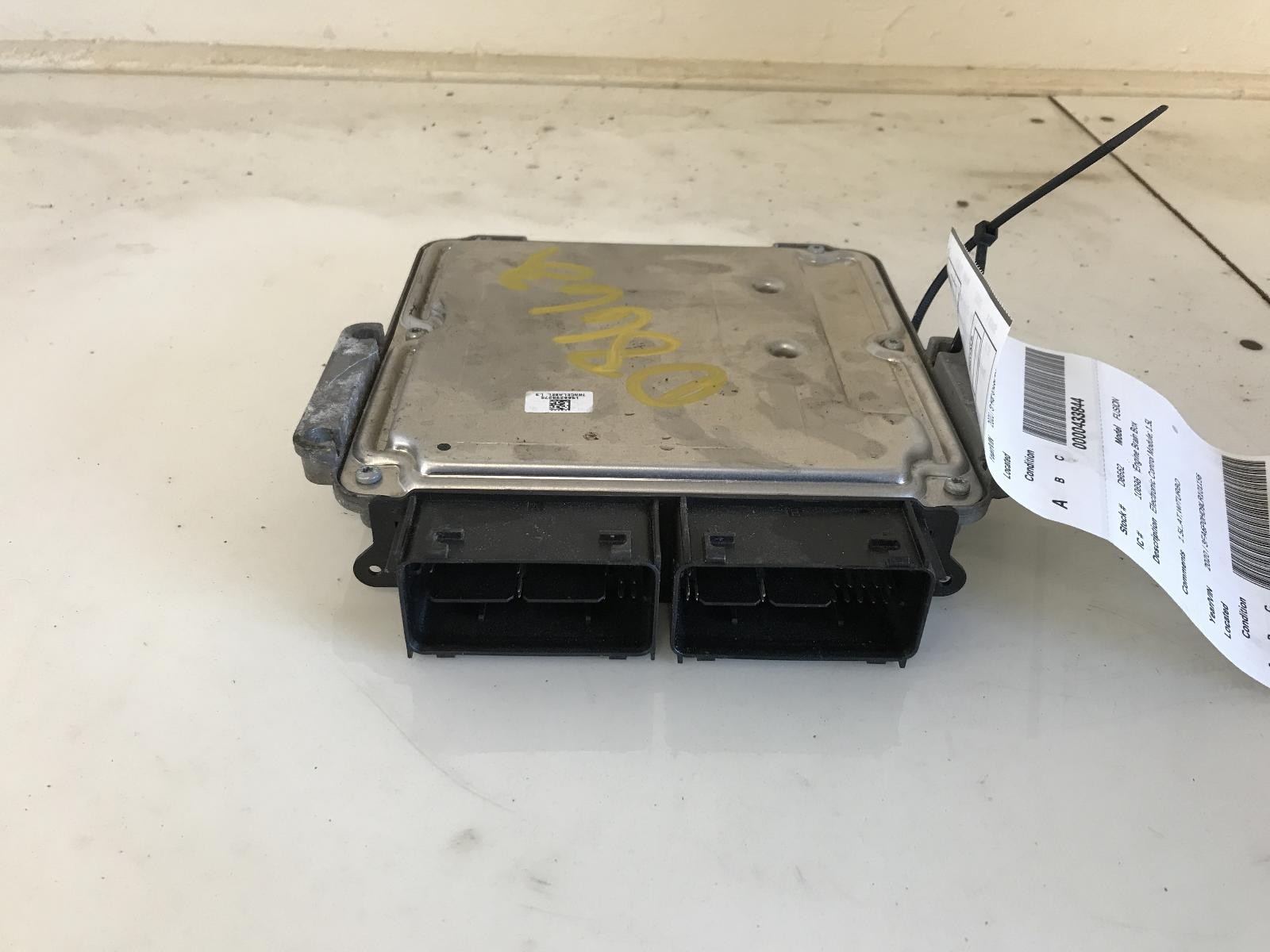 Used Engine Control Module (ECM) fits: 2020 Ford Fusion Electronic Control Modul