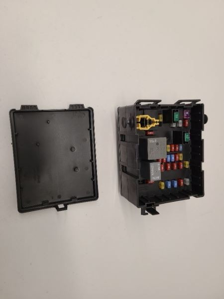 16-20 DODGE JOURNEY Multifunction ModuleLeft Hand Under Dash 68366474AB