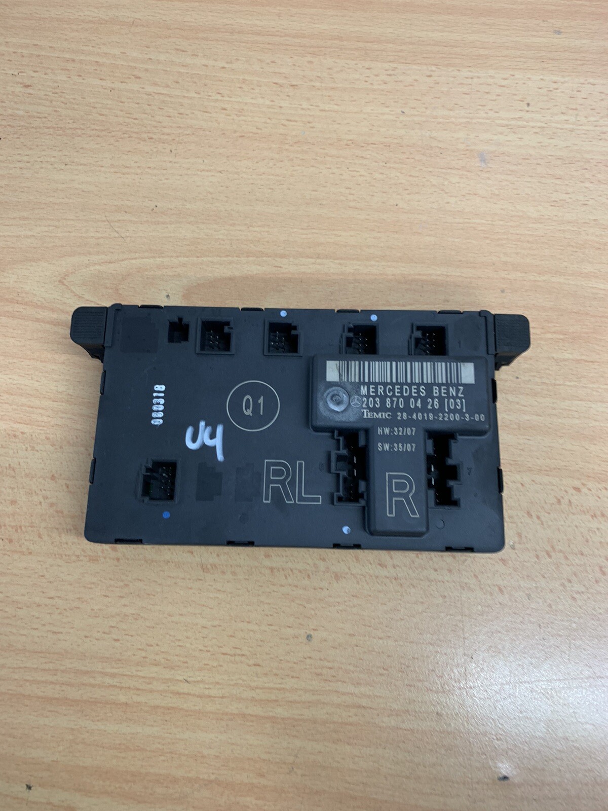 MERCEDES CLC CLASS DOOR CONTROL MODULE ECU FRONT RIGHT DRIVER SIDE CL203 2008