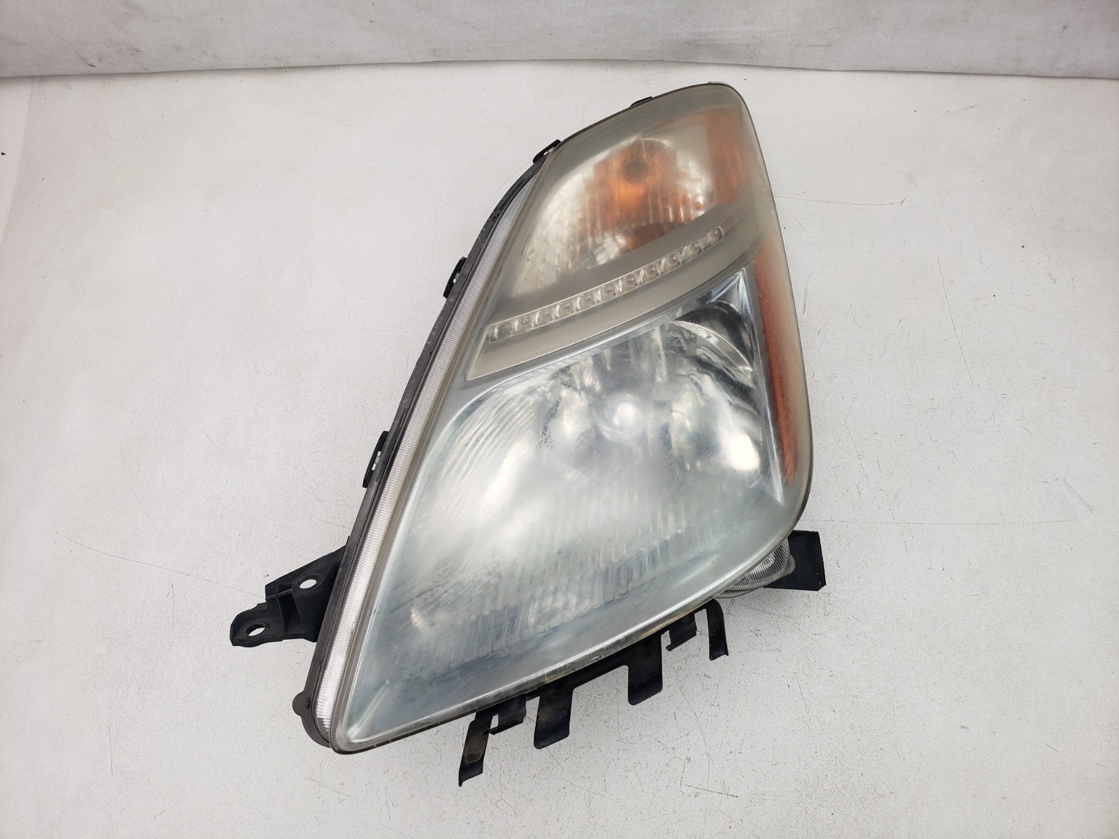 Toyota Prius 2006 Left Driver LH Side Headlight Halogen Lamp A38