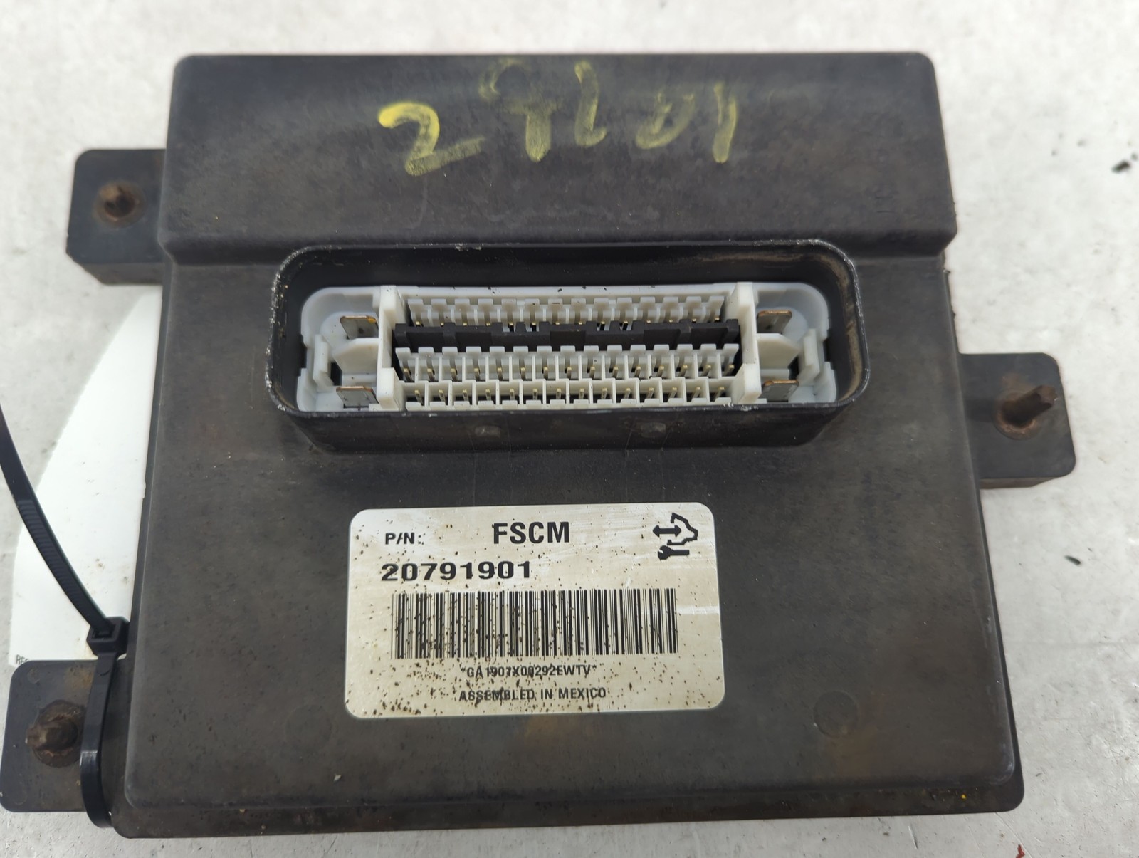 2010-2012 Chevrolet Suburban 1500 Fuel Pump Control Module XTZVQ