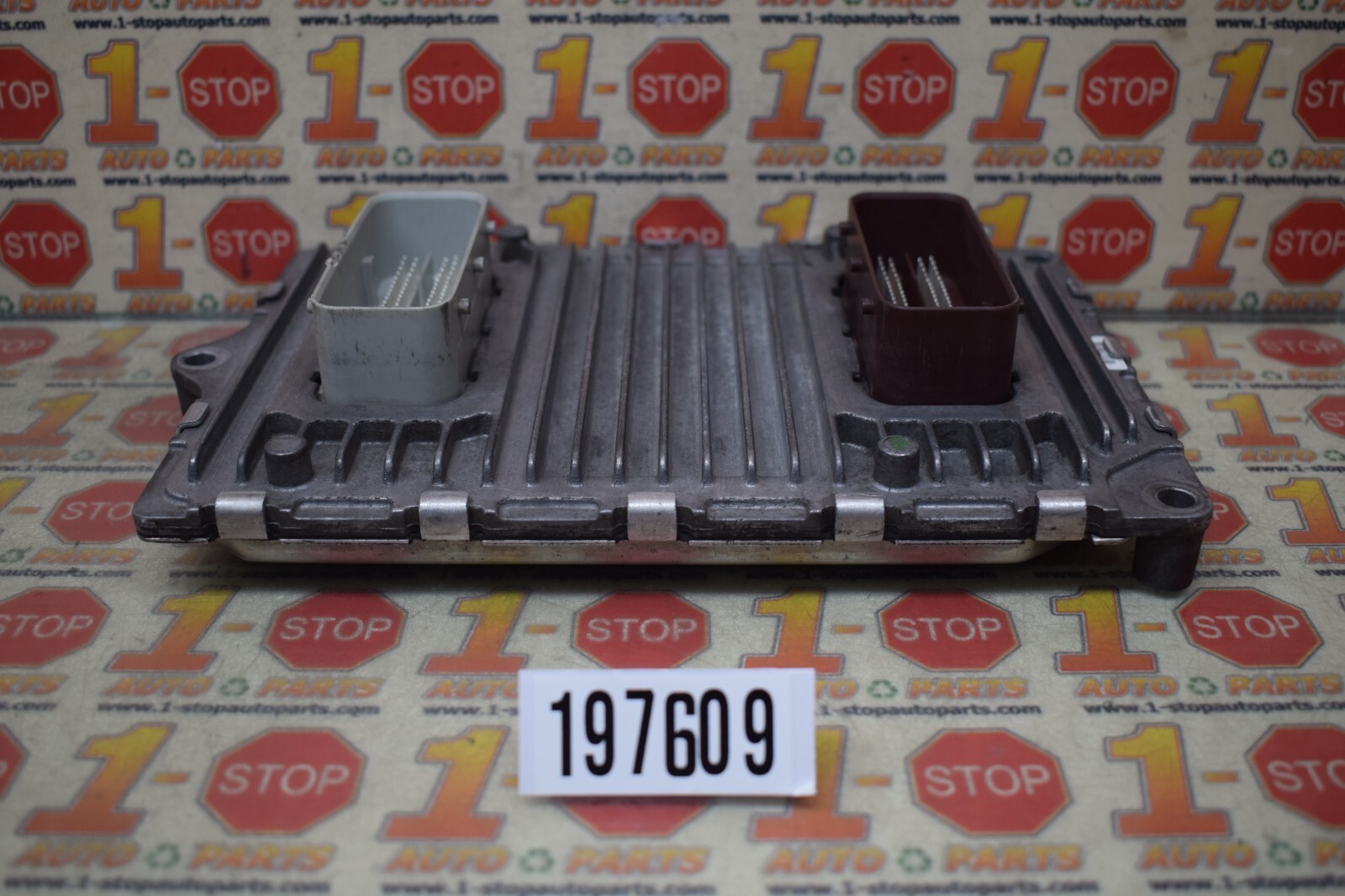 2013 13 DODGE CARAVAN ENGINE COMPUTER MODULE ECU ECM 05150724AC OEM