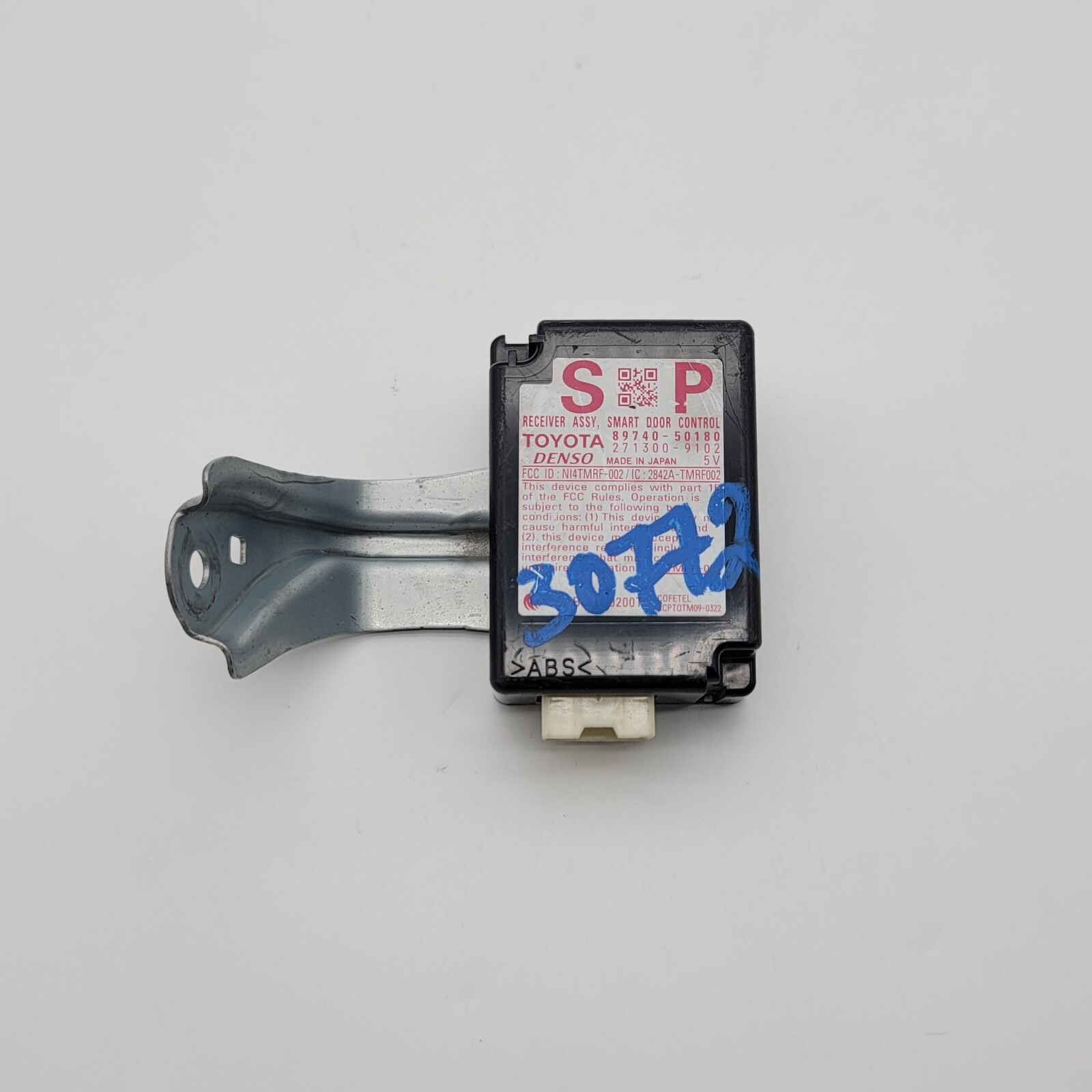 2010 – 2017 LEXUS LS460 LS600H SMART DOOR KEYLESS ENTRY RECEIVER CONTROL MODULE