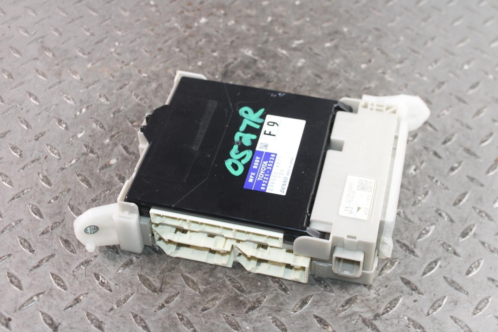 10-24 4 Runner Multiplex Network Body Control Module Computer BCM BCU Factory OE